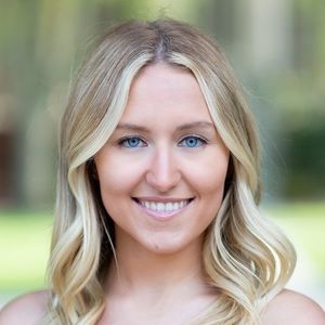 Meet your Posher, Ariana